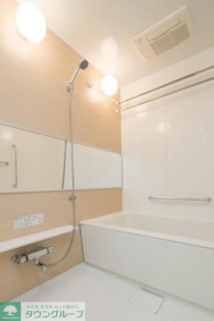 バス・シャワールーム　※写真は同タイプ住戸です。