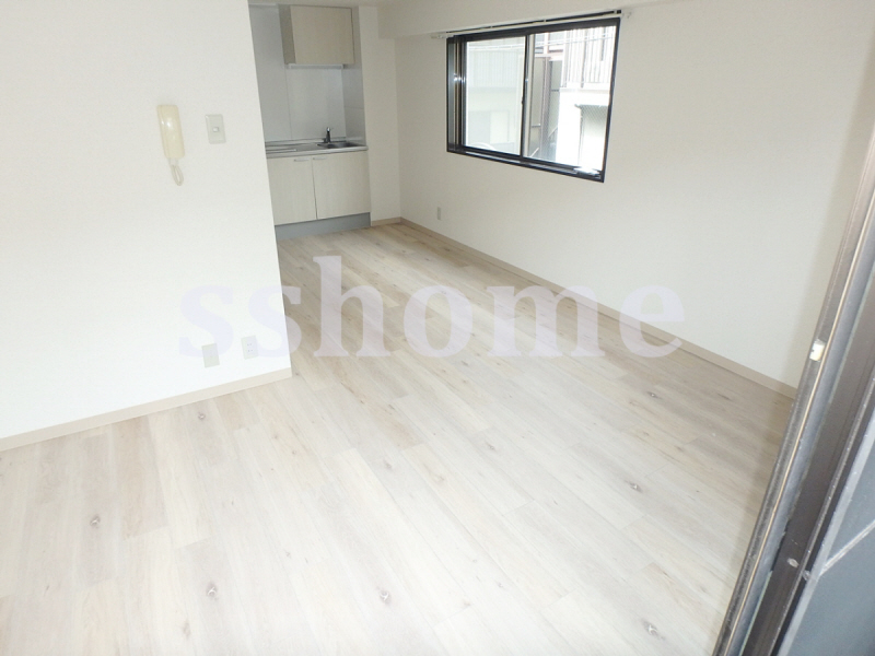 居室・リビング　明るいお部屋です。