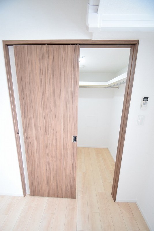 収納　別室参照