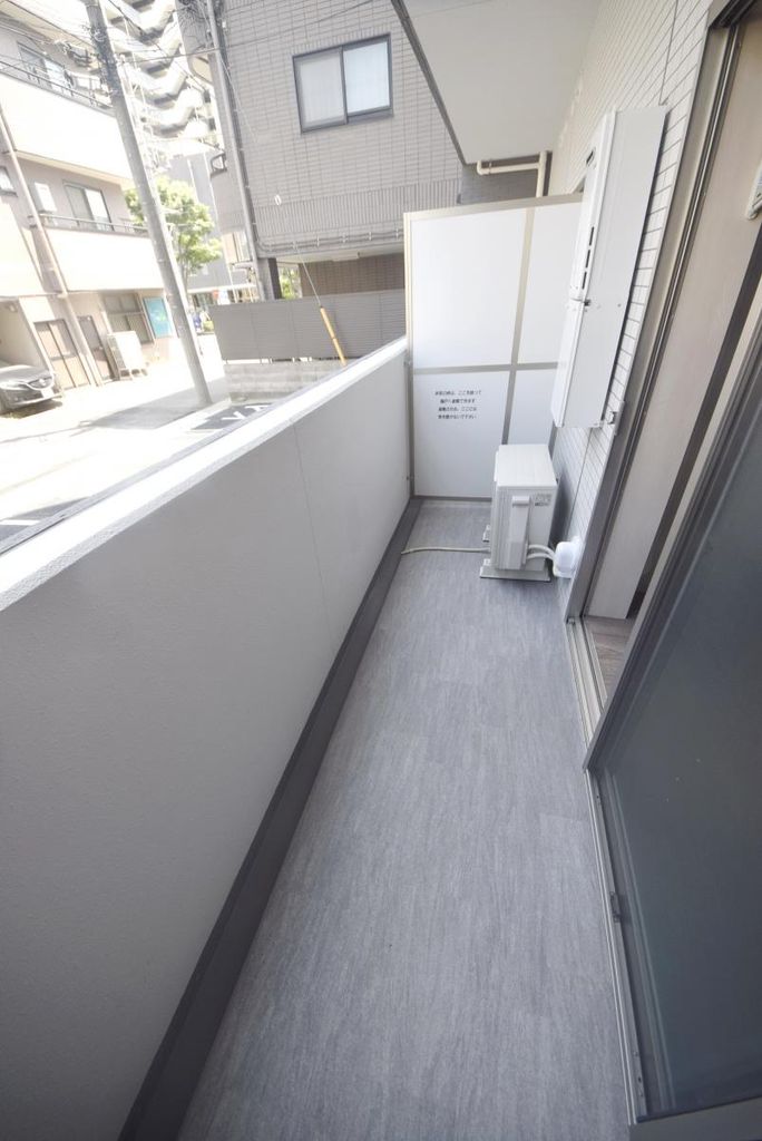 バルコニー　バルコニー