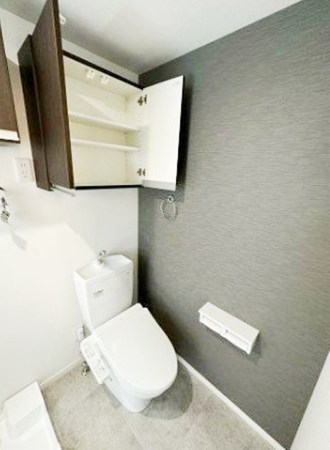 トイレ　同施工