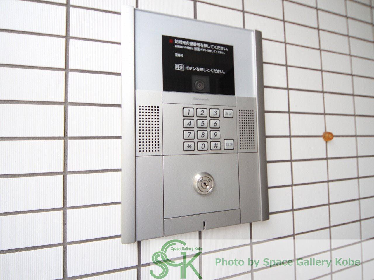 セキュリティ　※お部屋によって仕様・色味が異なる場合があります