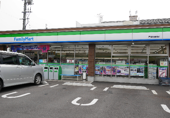 コンビニ　【ファミリーマート戸畑明治町店】（コンビニ）まで104m
