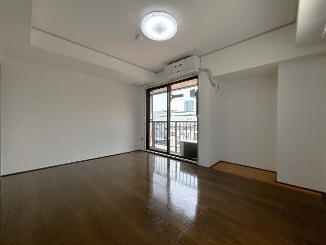 居室・リビング　同一タイプ※備品を除く