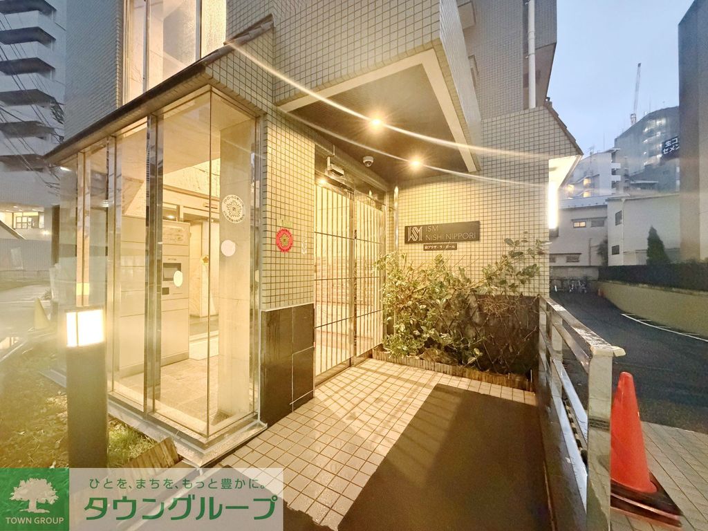 エントランス　★タウンハウジング東京日暮里店取り扱い★