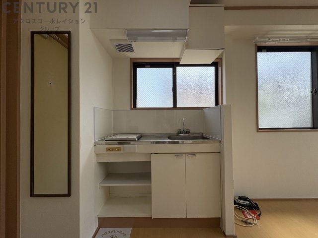 キッチン　IHの為、火事の心配ございません。