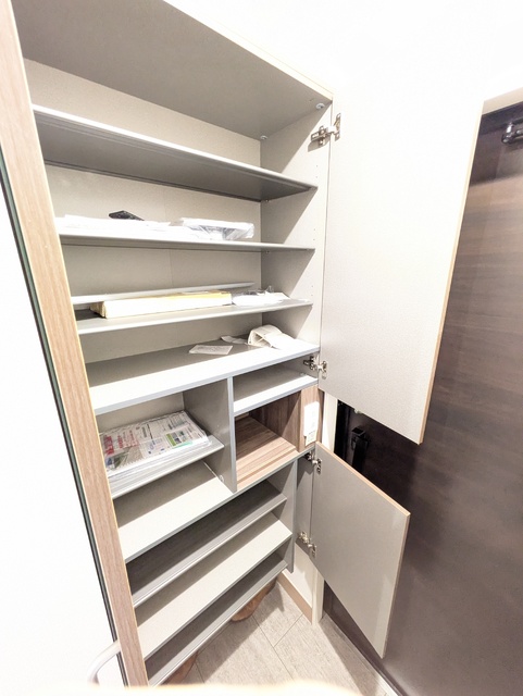 玄関　便利なシューズボックス※施工中物件になります。
