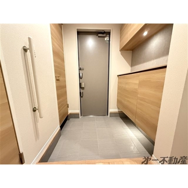 HINASA東鷹匠の玄関写真