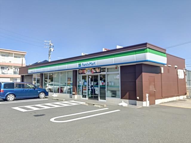 コンビニ　ファミリーマート豊明西川町店（コンビニ）まで378m