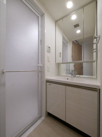 洗面設備　別部屋参考写真