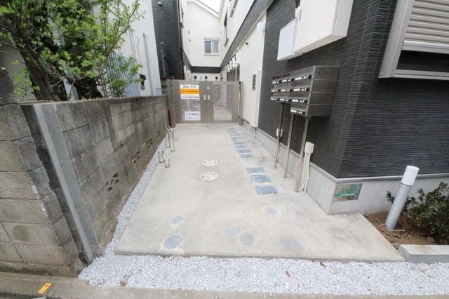 エントランス　★エントランス★