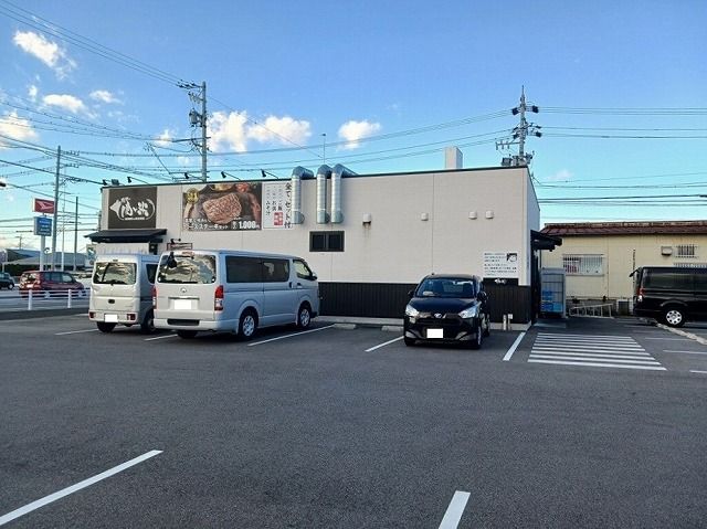 飲食店　感動の肉と米（飲食店）まで1610m