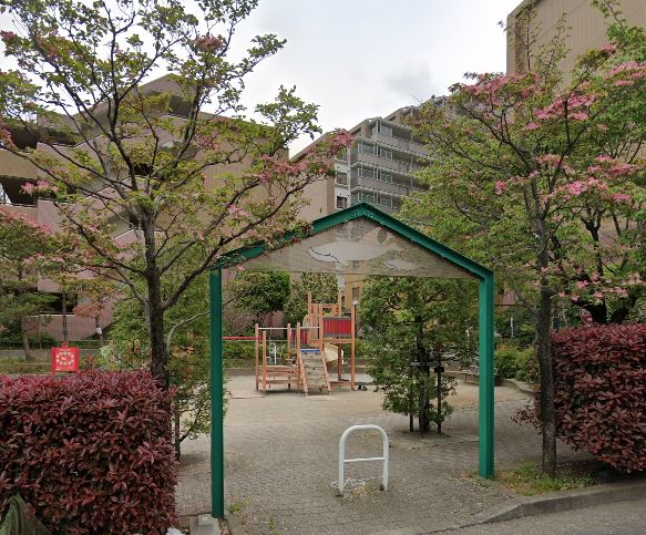 公園　高松児童遊園（公園）まで376m