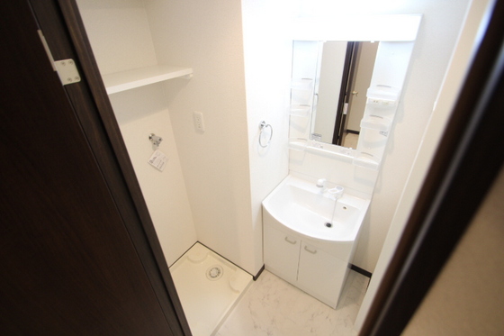 洗面設備　※別部屋の写真です