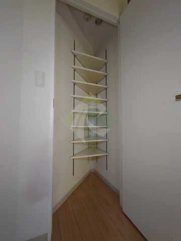 収納　レジディア中落合
