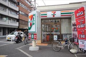 コンビニ　セブンイレブン 墨田向島5丁目店（コンビニ）まで435m
