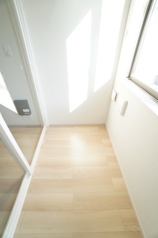 その他部屋・スペース　※同物件・反転タイプの写真です。