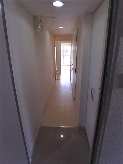 玄関　落ち着いた玄関です