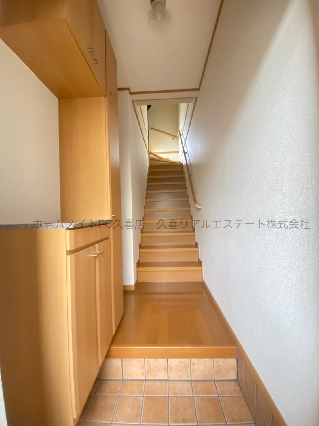 玄関　同建物別号室