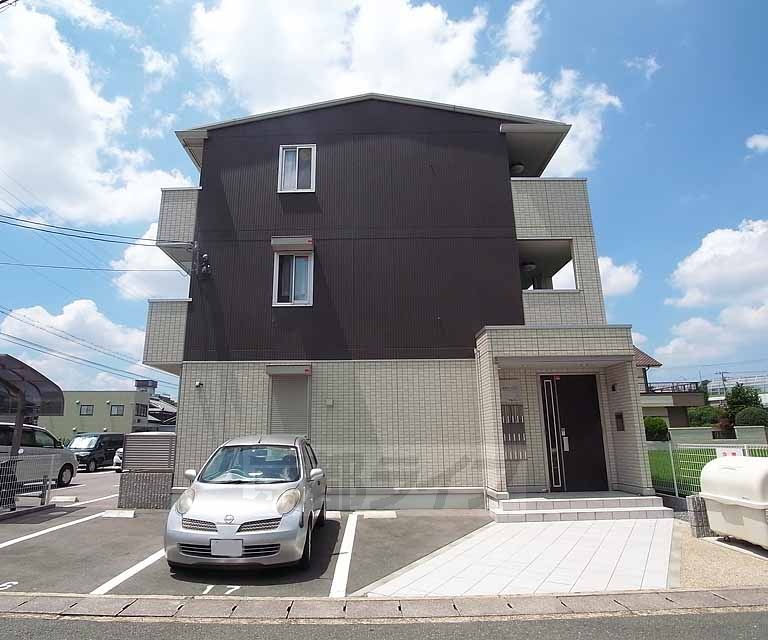 その他共有部分　正面からの外観です。