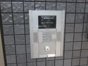 セキュリティ　☆オートロック付☆