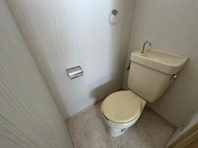 トイレ　別部屋参考写真