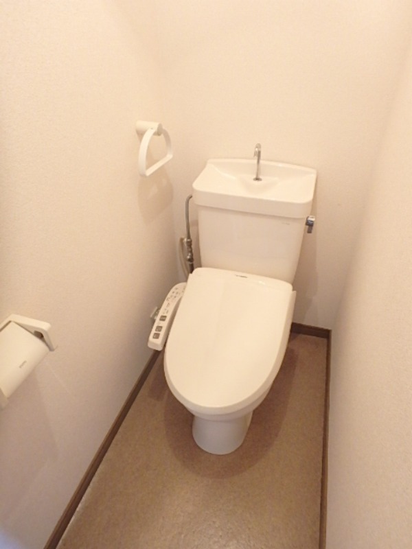 トイレ　図面と現状に相違がある場合には現状を優先