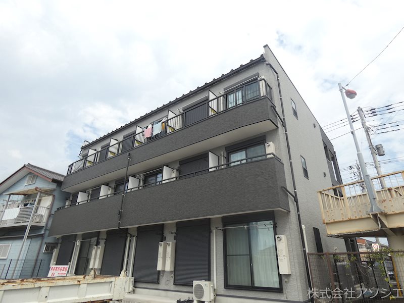 建物外観　コモドせんげん台のご紹介は住まいの窓口アソシエにお任せくださ