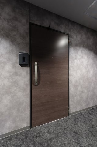 玄関　※写真は同タイプ住戸です。