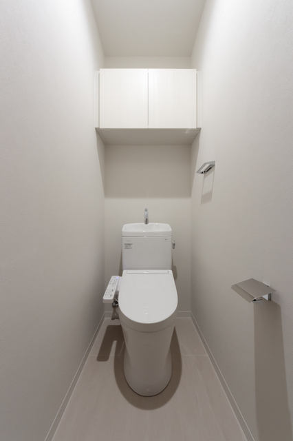 トイレ　※写真は同タイプ住戸です。