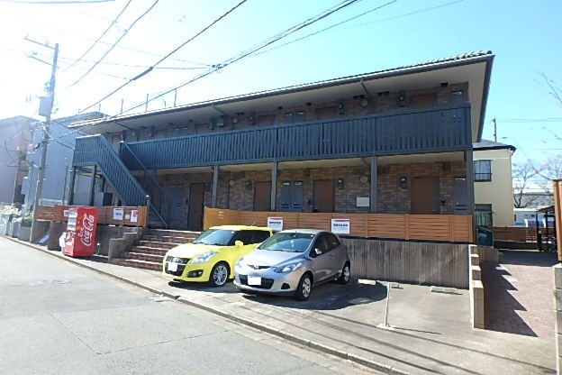 駐車場　駐車場要空き確認
