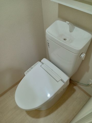 トイレ　別部屋参考