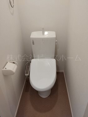 トイレ　※別号室参考写真