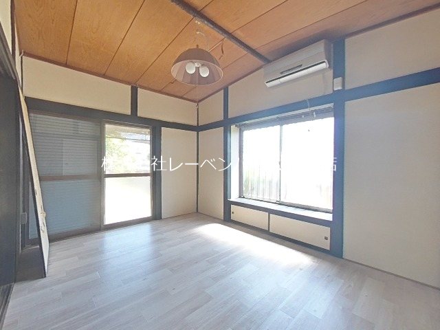 その他部屋・スペース　工事中の写真です。