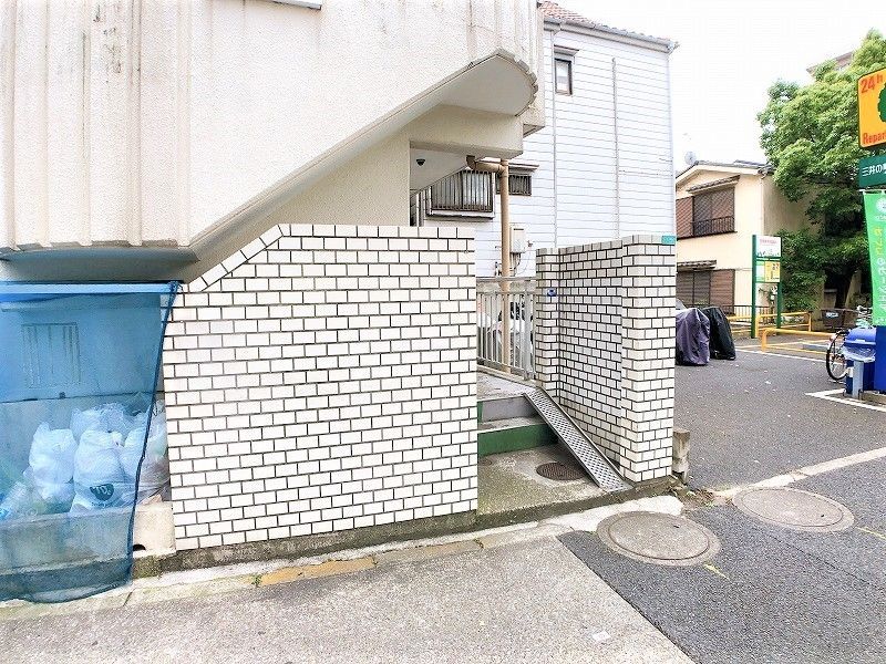 エントランス　共有部分