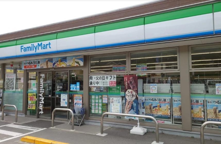 コンビニ　ファミリーマート中筋店（コンビニ）まで850m