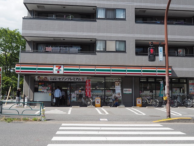 コンビニ　セブンイレブン 北区浮間2丁目店（コンビニ）まで206m