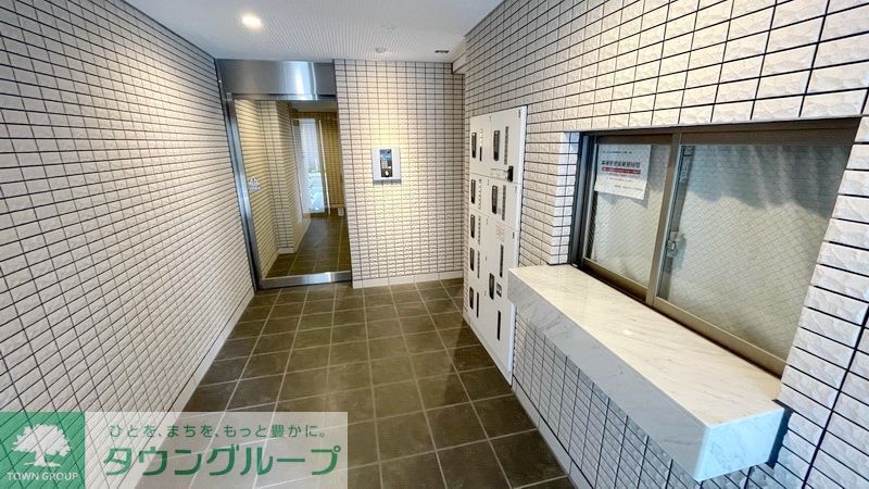エントランス　エントランス