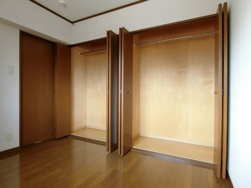 収納　図面と現状に相違がある場合には現状を優先