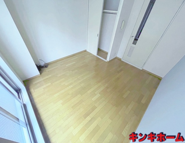 居室・リビング　写真は別のお部屋のものでございます