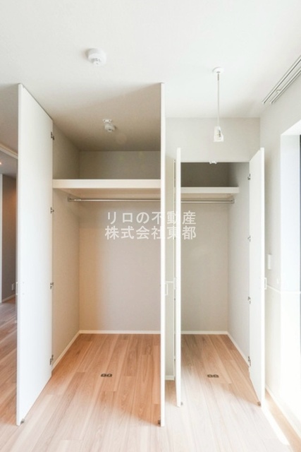 収納　奥行のある収納付です！増えがちな荷物をもスッキリ収納できます