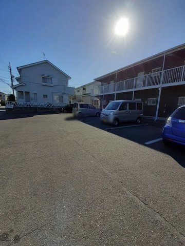 駐車場　駐車場完備です