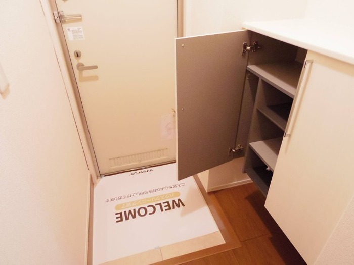 玄関　シューズBOX