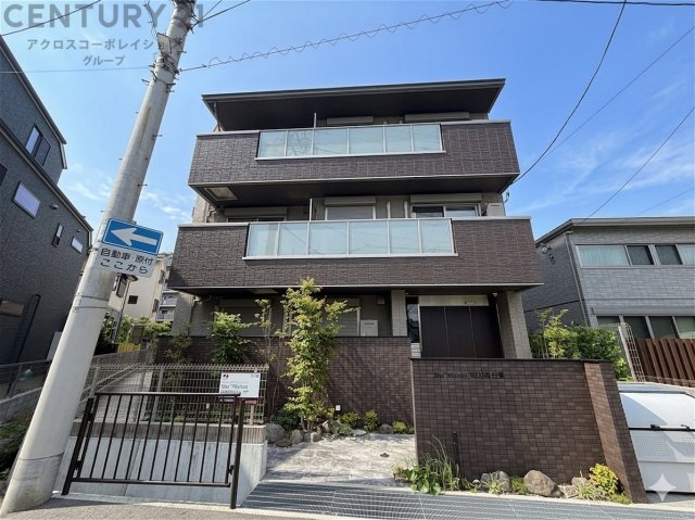 建物外観　オートロック付きで外部からの出入りがなく安心です