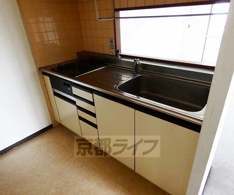 キッチン　カウンターキッチンです。