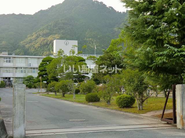 高校・高専　山口県立山口高校（高校・高専）まで1490m