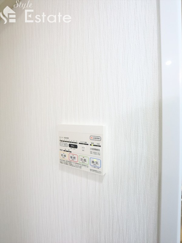 その他　浴室乾燥機