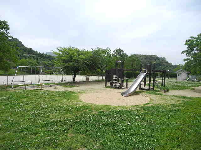 公園　南公園（公園）まで684m