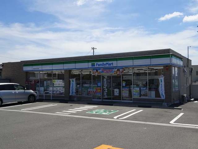 コンビニ　ファミリーマート朝日町おぶけ店（コンビニ）まで650m