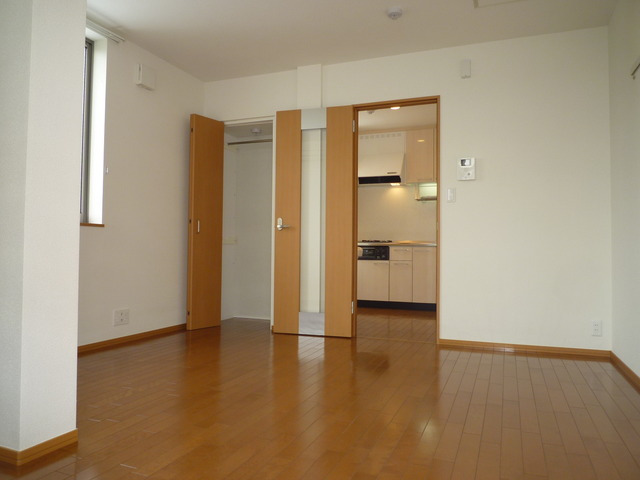 その他部屋・スペース　★キレイなフローリングのお部屋です★
